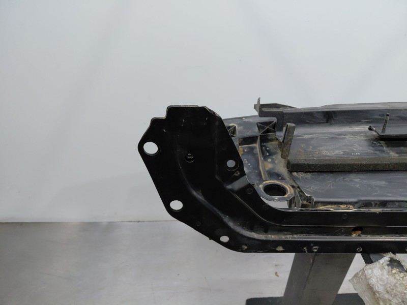 Recambio de travesaño inferior para nissan x-trail (t32) acenta referencia OEM IAM   