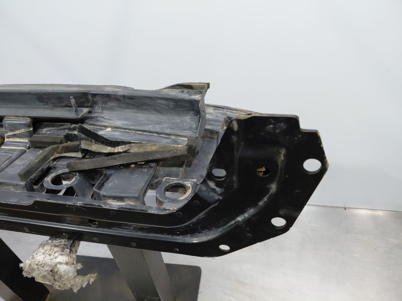 Recambio de travesaño inferior para nissan x-trail (t32) acenta referencia OEM IAM   