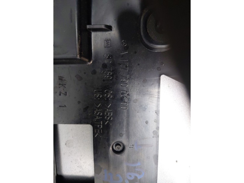 Recambio de aleron trasero para mercedes-benz clase a (w177) a 180 (177.084) referencia OEM IAM   