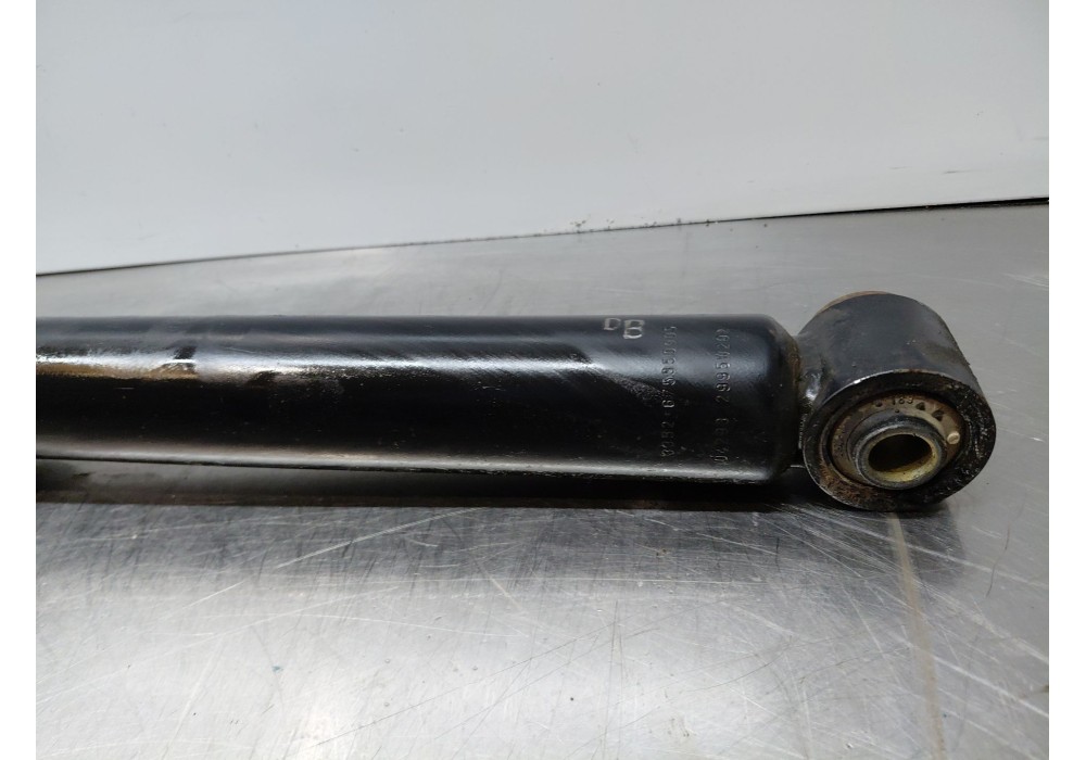 Recambio de amortiguador trasero izquierdo para land rover range rover (lm) td6 hse referencia OEM IAM RPD500270  