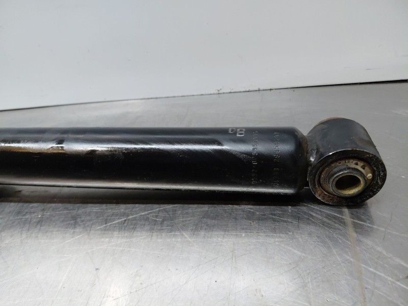 Recambio de amortiguador trasero izquierdo para land rover range rover (lm) td6 hse referencia OEM IAM RPD500270  