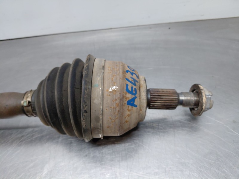 Recambio de transmision delantera derecha para ford kuga i 2.0 tdci referencia OEM IAM   