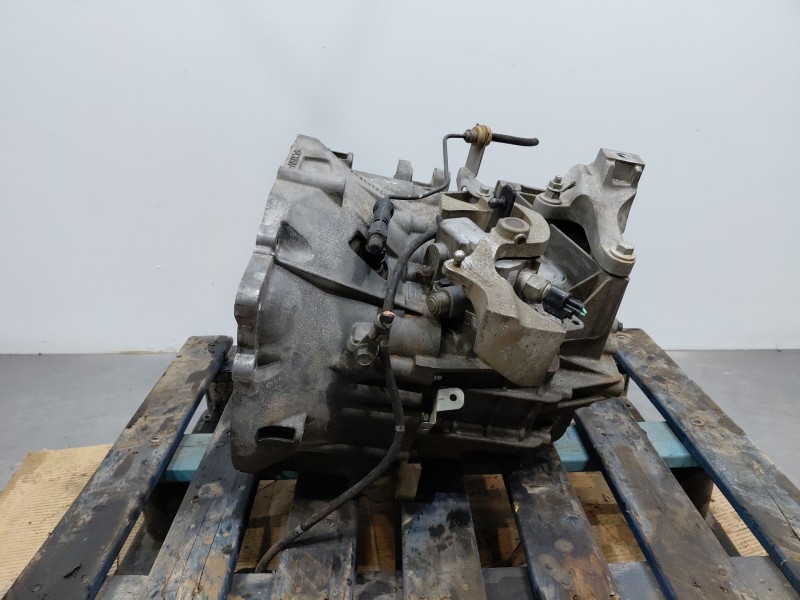 Recambio de caja cambios para ford kuga i 2.0 tdci referencia OEM IAM AV4R  