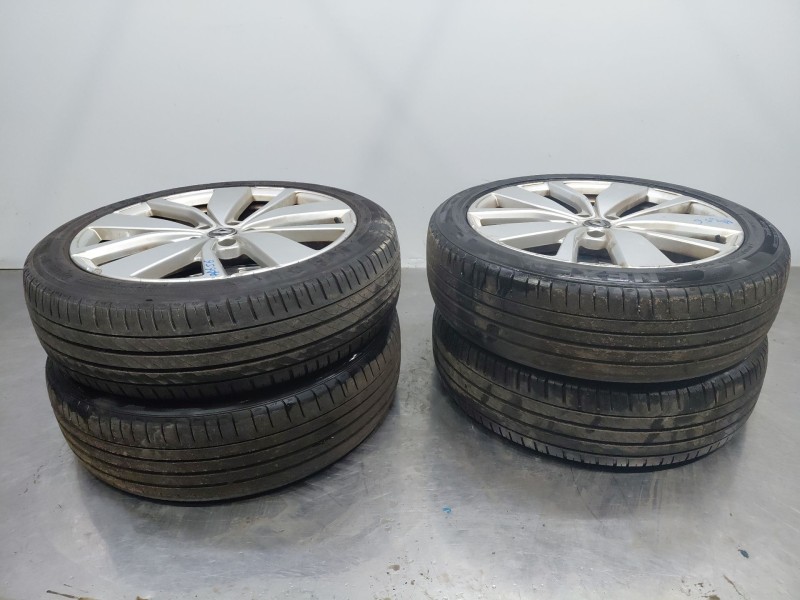 Recambio de juego llantas para renault scenic iv intens referencia OEM IAM 403006854R  