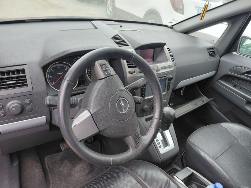 opel zafira / zafira family b (a05) del año 2006