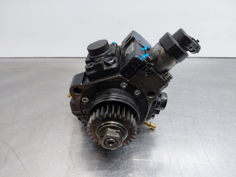 Recambio de bomba inyeccion para opel movano b pritsche/kipper/koffer pritsche referencia OEM IAM   