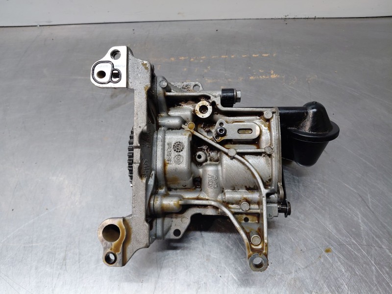 Recambio de bomba aceite para volkswagen taigo life referencia OEM IAM   