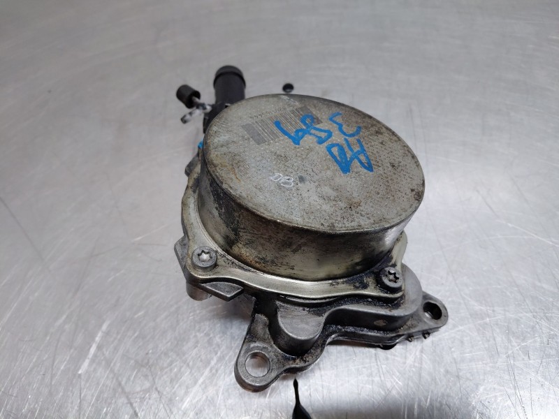 Recambio de depresor freno / bomba vacio para opel movano b pritsche/kipper/koffer pritsche referencia OEM IAM   