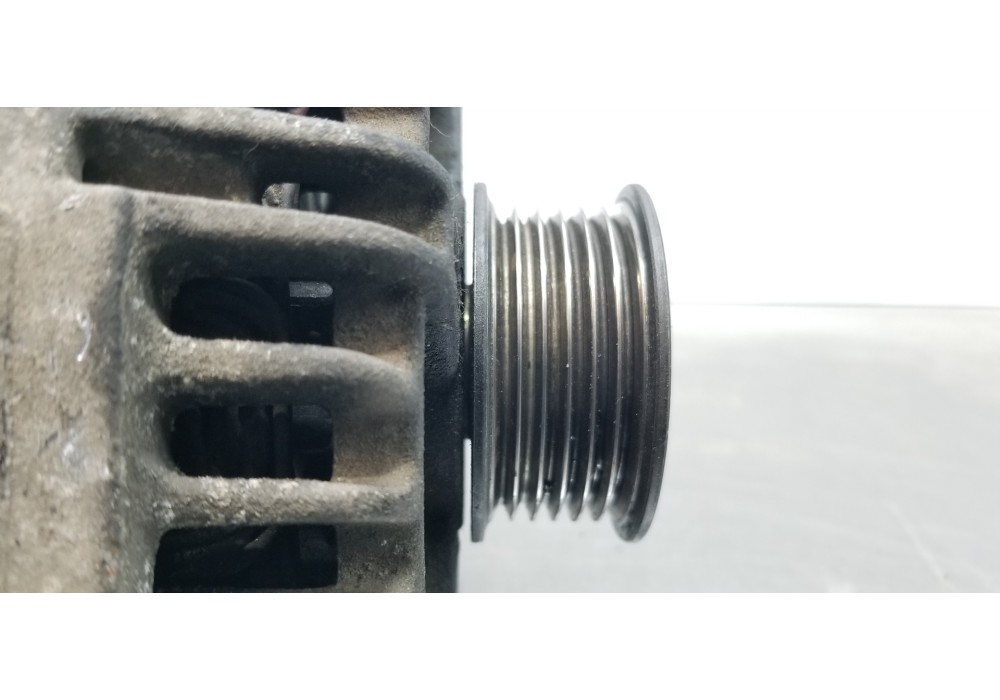 Recambio de alternador para toyota corolla verso (r1) 1.8 luna referencia OEM IAM 270600D170  