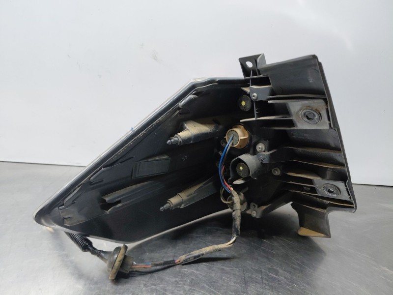 Recambio de piloto trasero derecho para nissan x-trail (t32) acenta referencia OEM IAM   