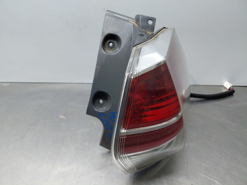 Recambio de piloto trasero derecho para nissan x-trail (t32) acenta referencia OEM IAM   