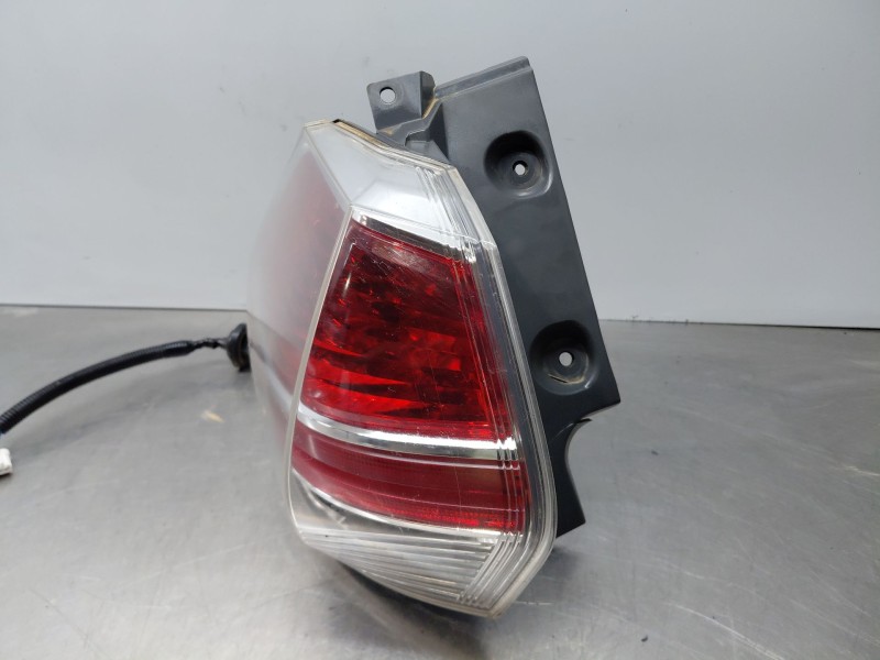 Recambio de piloto trasero izquierdo para nissan x-trail (t32) acenta referencia OEM IAM   