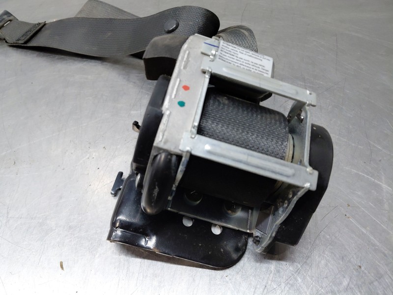 Recambio de cinturon seguridad trasero derecho para hyundai bayon hybrid referencia OEM IAM   