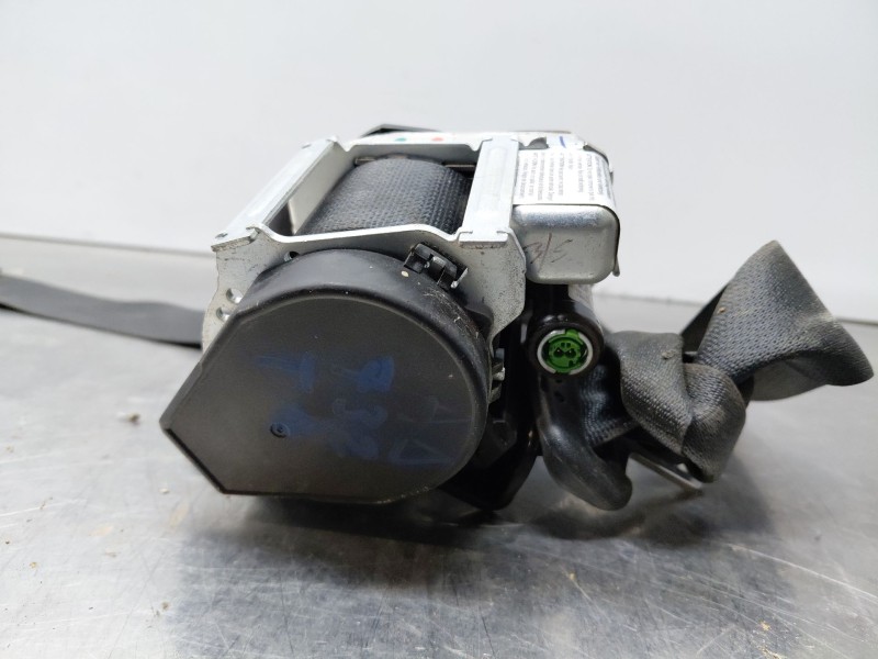 Recambio de cinturon seguridad trasero derecho para hyundai bayon hybrid referencia OEM IAM   