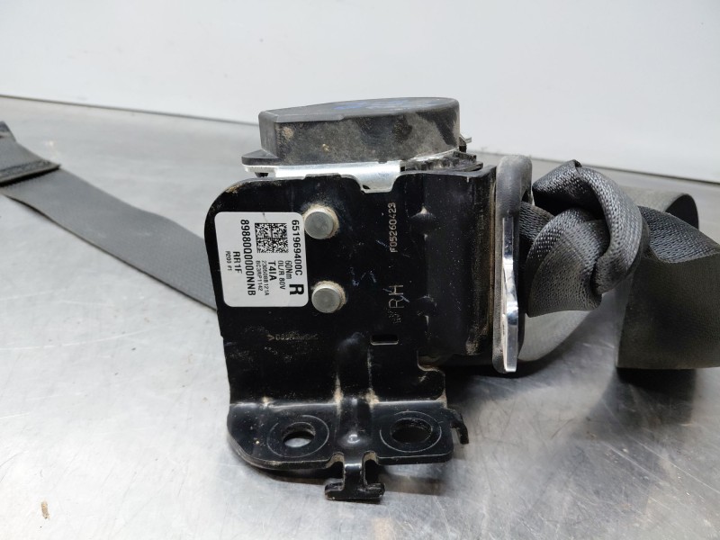 Recambio de cinturon seguridad trasero derecho para hyundai bayon hybrid referencia OEM IAM   