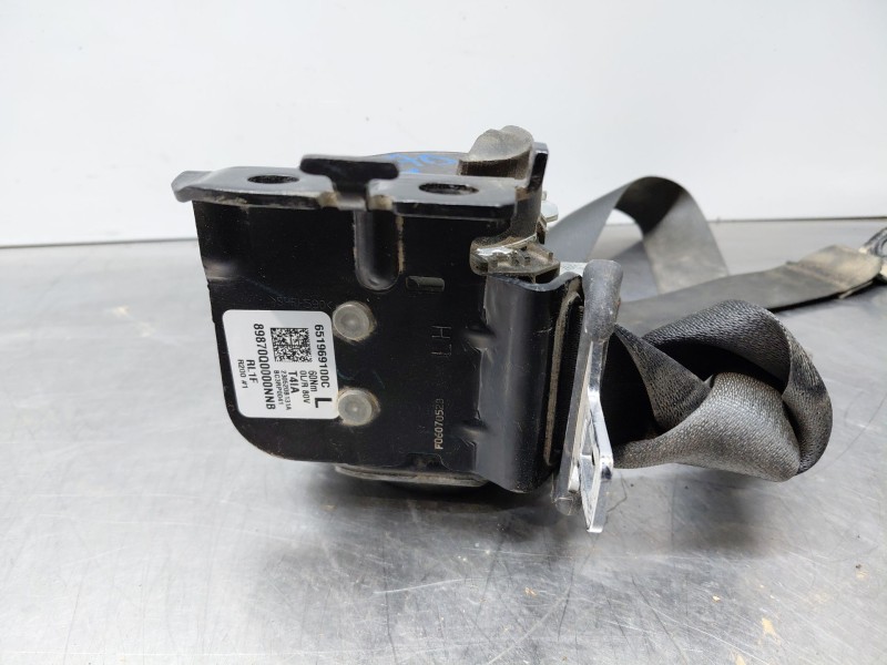 Recambio de cinturon seguridad trasero izquierdo para hyundai bayon hybrid referencia OEM IAM   