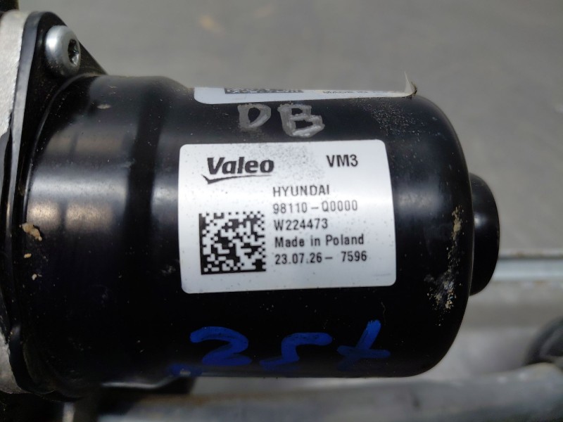 Recambio de motor limpia delantero para hyundai bayon hybrid referencia OEM IAM   