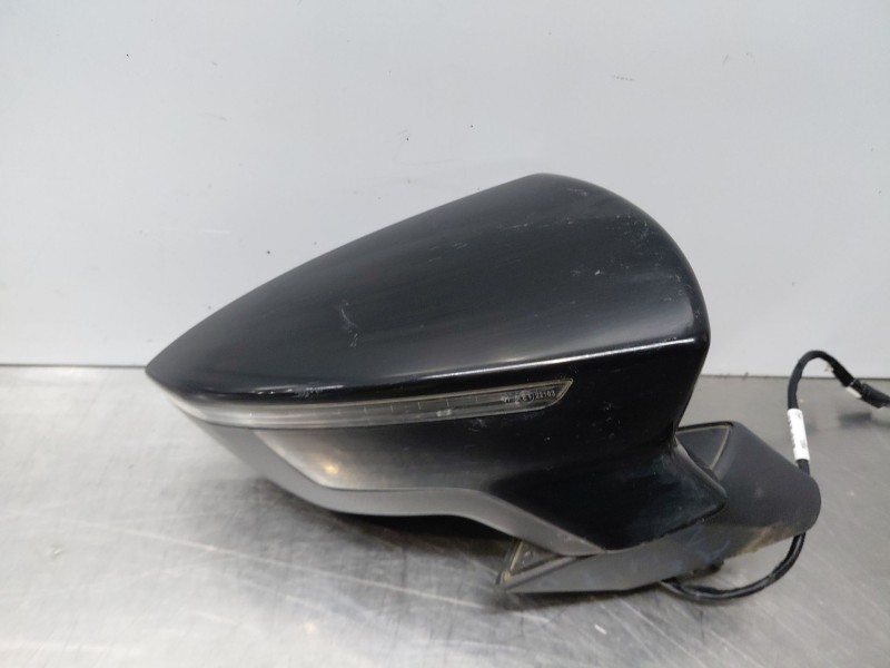 Recambio de retrovisor derecho para seat arona suv referencia OEM IAM   