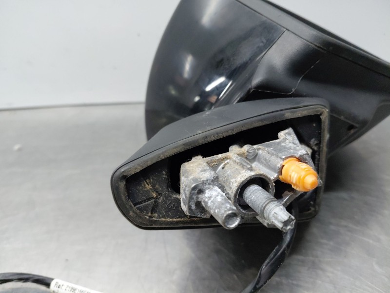 Recambio de retrovisor derecho para seat arona suv referencia OEM IAM   