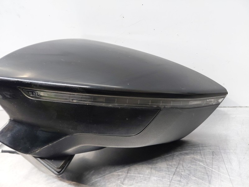 Recambio de retrovisor izquierdo para seat arona suv referencia OEM IAM   