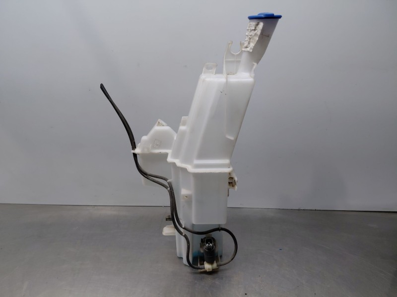 Recambio de deposito limpia para kia sportage concept referencia OEM IAM   