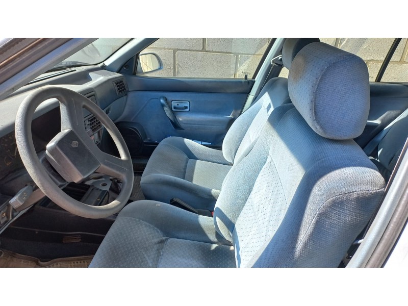 renault 19 hatchback (b/c53) del año 1990 renault 19 hatchback (b/c53) del año 1990