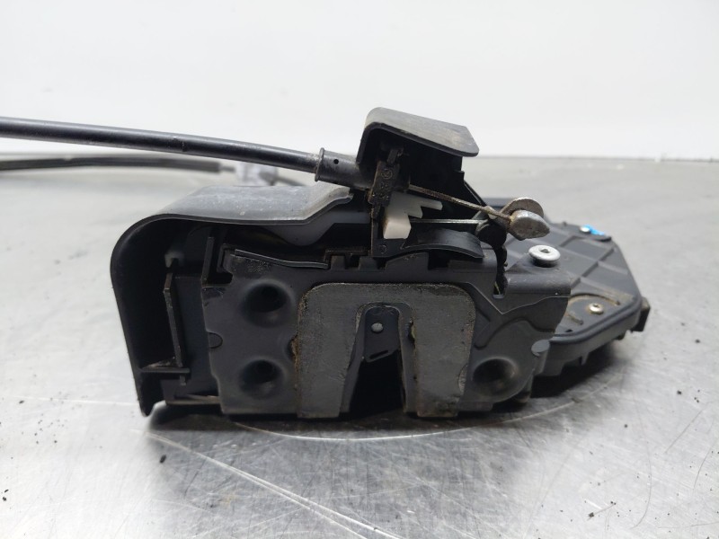 Recambio de cerradura puerta delantera derecha para ford kuga i 2.0 tdci referencia OEM IAM 1523307  