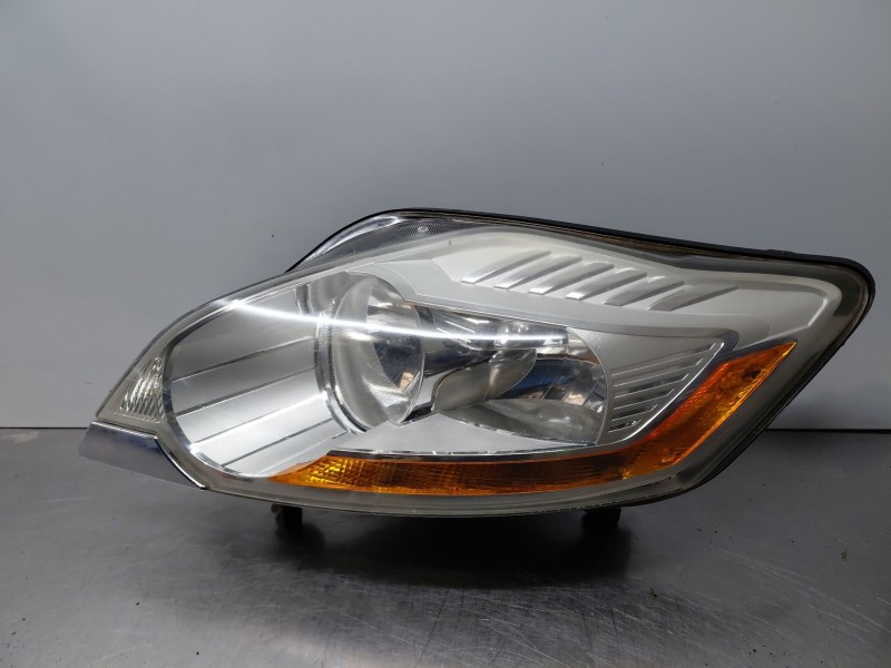 Recambio de faro izquierdo para ford kuga i 2.0 tdci referencia OEM IAM 1717364  