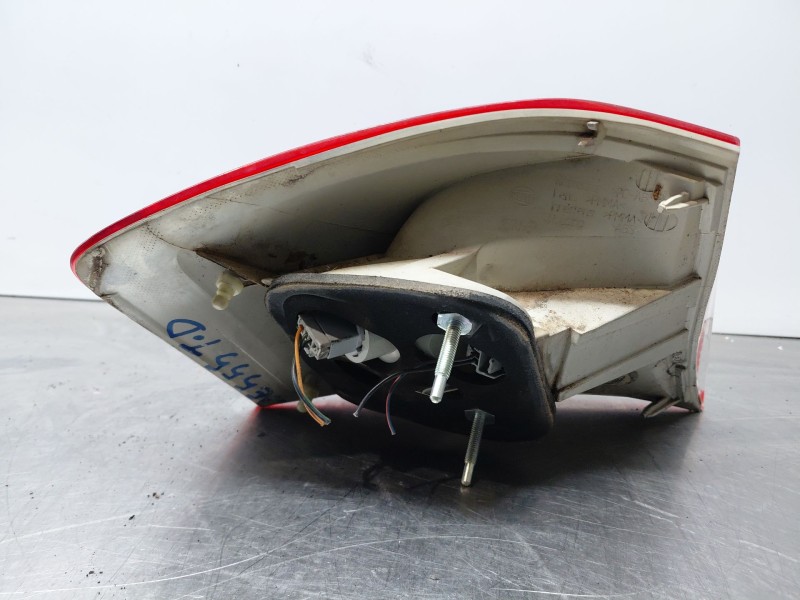 Recambio de piloto trasero derecho para ford kuga i 2.0 tdci referencia OEM IAM   