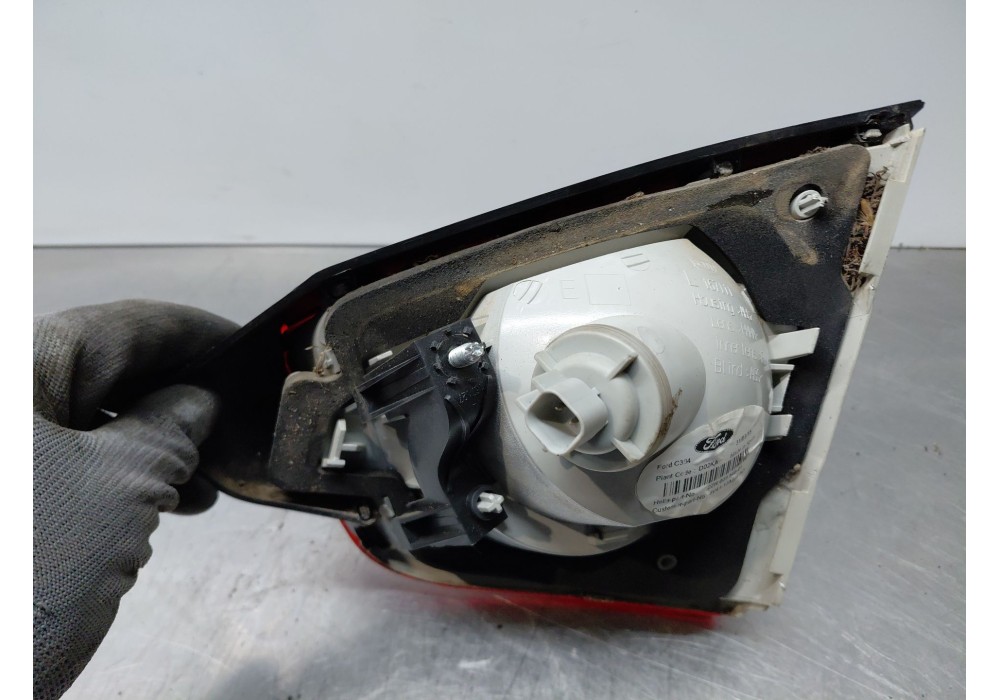 Recambio de piloto trasero izquierdo interior para ford kuga i 2.0 tdci referencia OEM IAM   