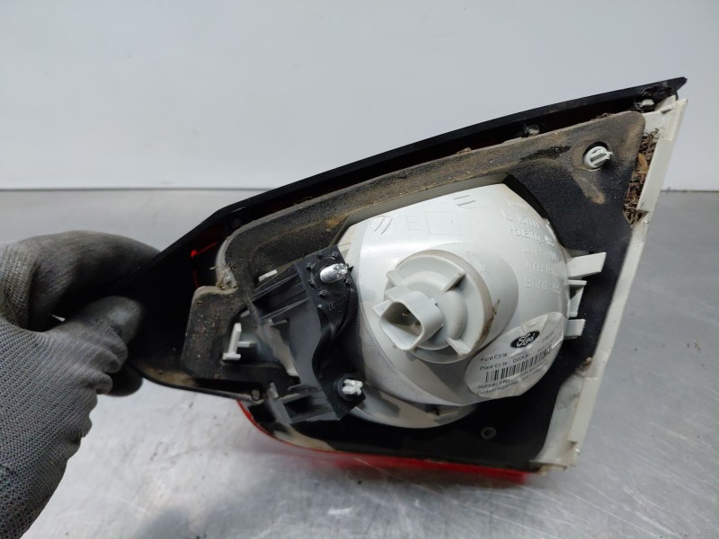 Recambio de piloto trasero izquierdo interior para ford kuga i 2.0 tdci referencia OEM IAM   