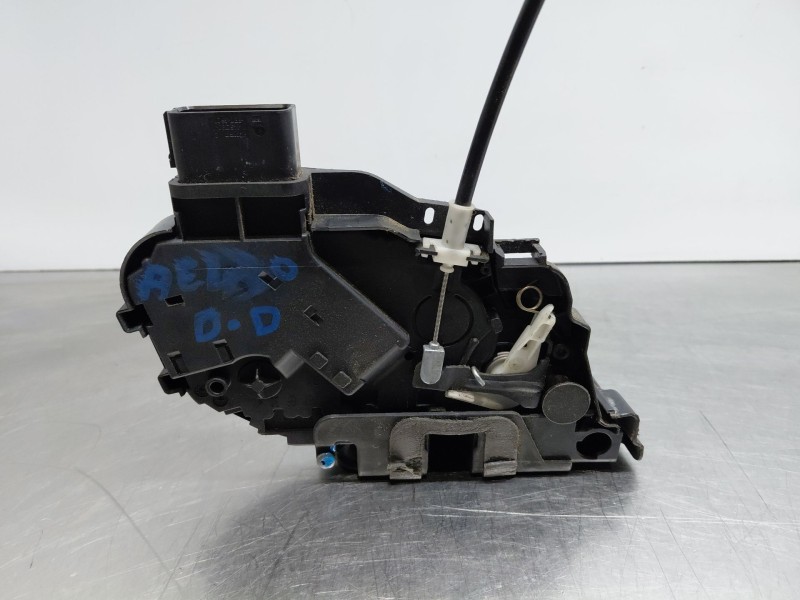 Recambio de cerradura puerta delantera derecha para ford kuga i 2.0 tdci referencia OEM IAM   