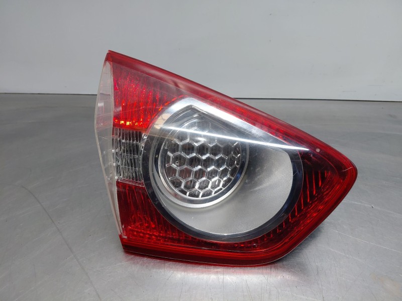 Recambio de piloto trasero izquierdo interior para ford kuga i 2.0 tdci referencia OEM IAM   