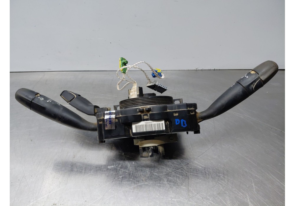 Recambio de mando multifuncion para peugeot 206 hatchback (2a/c) 2.0 hdi 90 referencia OEM IAM   