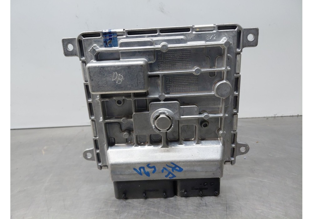 Recambio de centralita motor uce para mercedes-benz clase a (w177) a 180 (177.084) referencia OEM IAM   