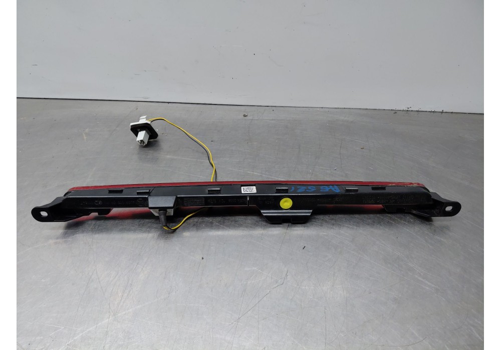 Recambio de luz central de freno para mercedes-benz clase a (w177) a 180 (177.084) referencia OEM IAM   