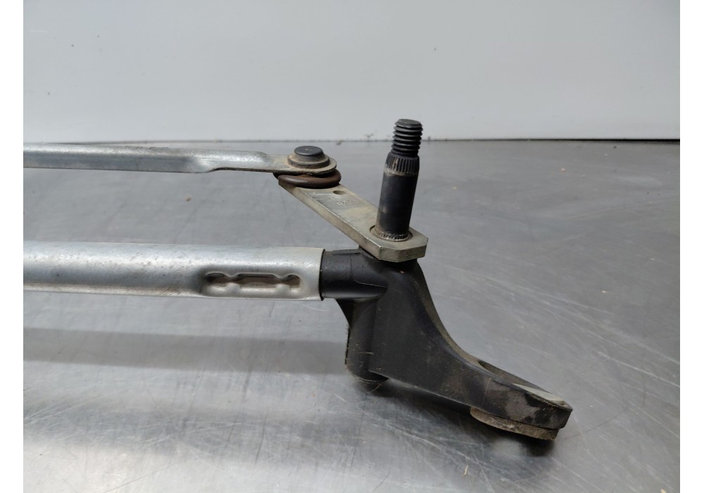 Recambio de motor limpia delantero para mercedes-benz clase a (w177) a 180 (177.084) referencia OEM IAM   