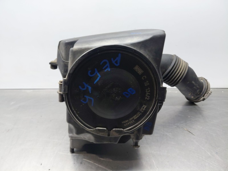 Recambio de filtro aire para ford kuga i 2.0 tdci referencia OEM IAM 1915027  