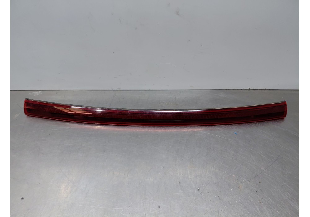 Recambio de piloto trasero central para kia sportage concept referencia OEM IAM   