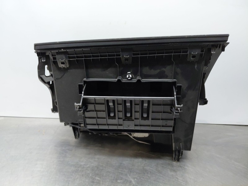 Recambio de guantera para mercedes-benz clase a (w177) a 180 (177.084) referencia OEM IAM   