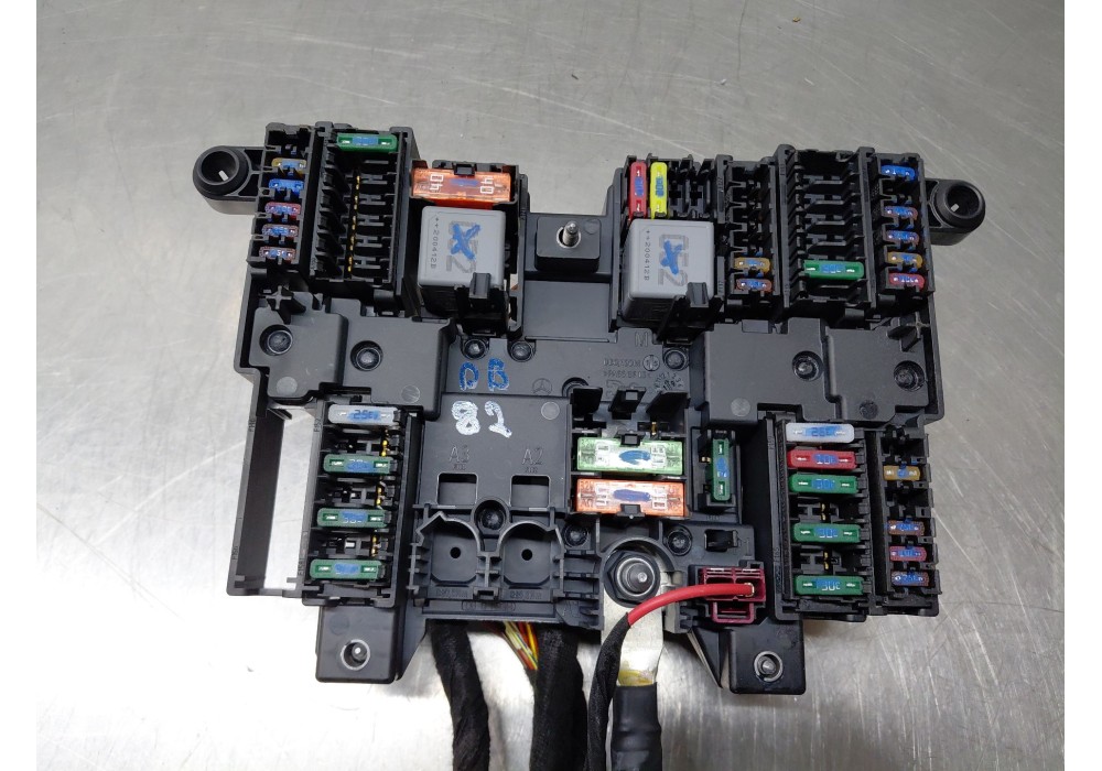 Recambio de caja reles / fusibles para mercedes-benz clase a (w177) a 180 (177.084) referencia OEM IAM   