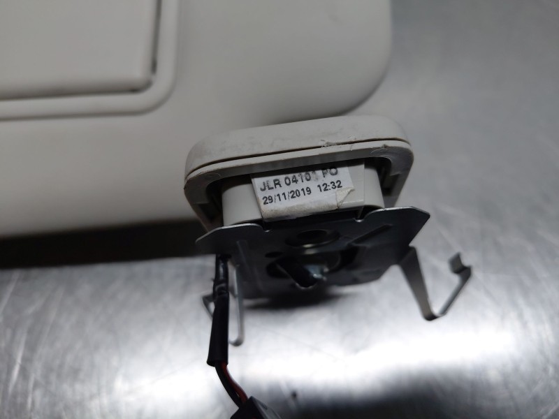 Recambio de parasol izquierdo para land rover range rover evoque (l551) 2.0 d150 referencia OEM IAM   