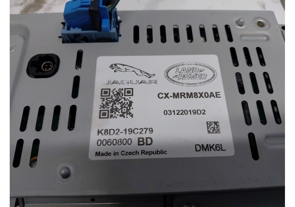 Recambio de pantalla multifuncion para land rover range rover evoque (l551) 2.0 d150 referencia OEM IAM   