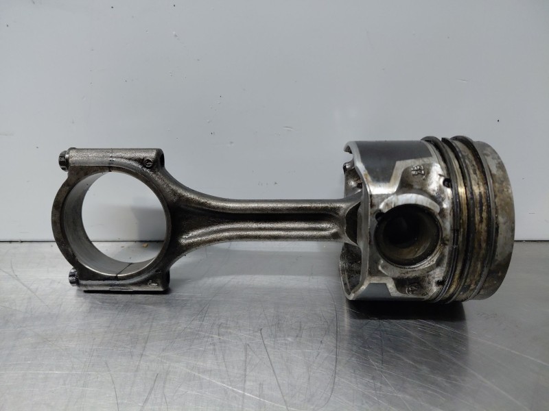 Recambio de biela para citroën c4 cactus bluehdi referencia OEM IAM   