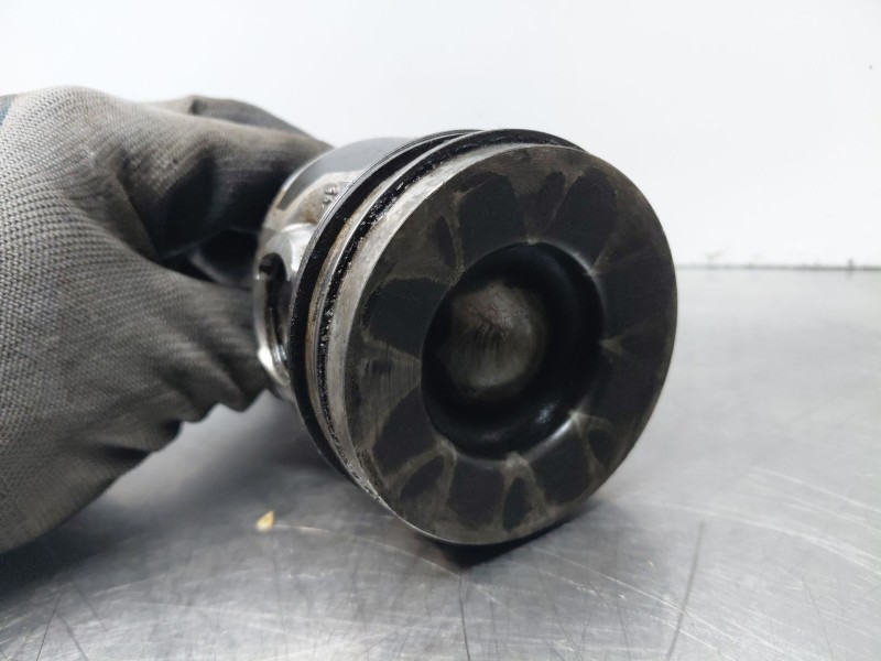 Recambio de biela para citroën c4 cactus bluehdi referencia OEM IAM   