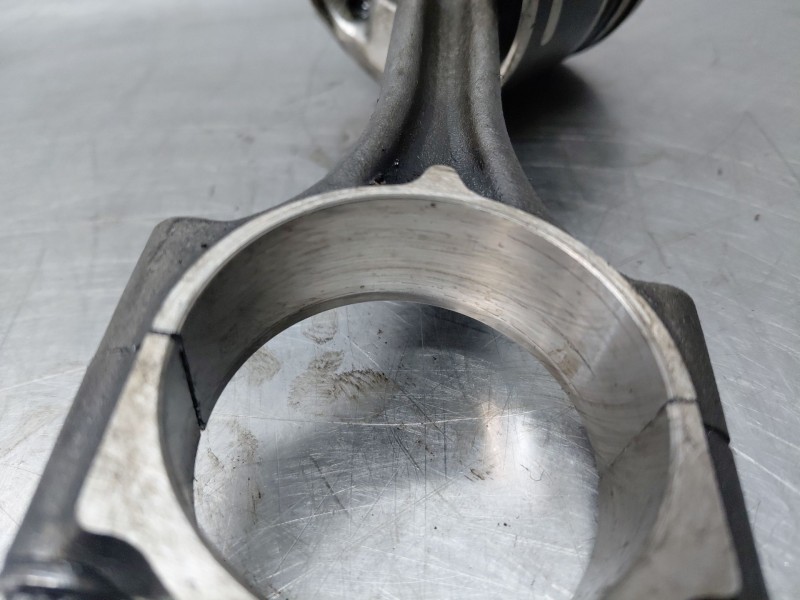 Recambio de biela para citroën c4 cactus bluehdi referencia OEM IAM   