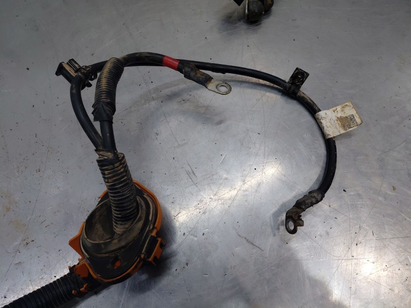 Recambio de cable positivo bateria - borne positivo para hyundai bayon hybrid referencia OEM IAM   