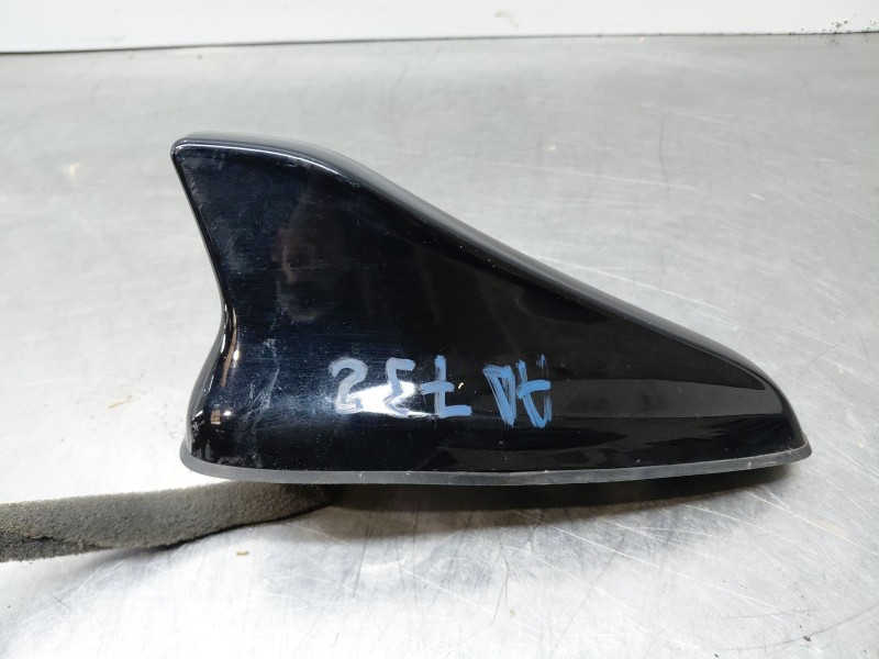 Recambio de antena para hyundai bayon hybrid referencia OEM IAM   
