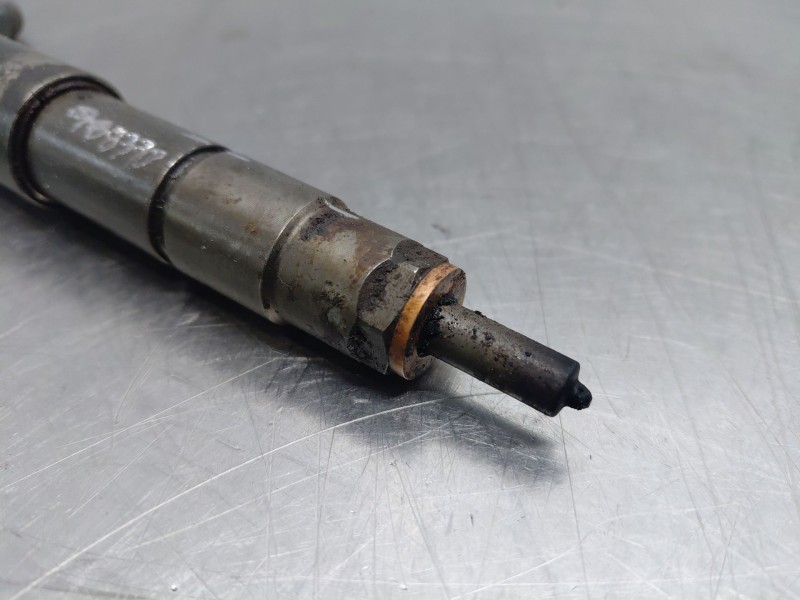 Recambio de inyector para ford grand c-max titanium referencia OEM IAM   