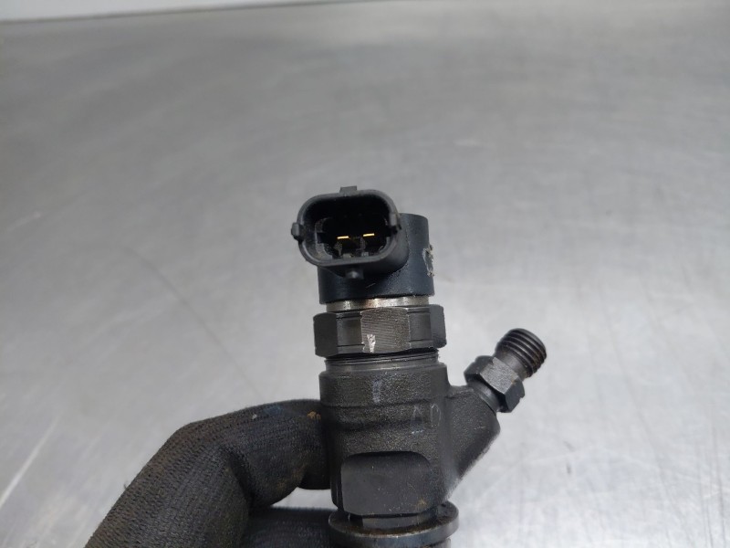 Recambio de inyector para ford grand c-max titanium referencia OEM IAM   